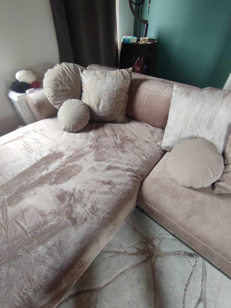 Canapé, Maison & Meubles, Quatre personnes ou plus, 125 à 150 cm, Comme neuf, Enlèvement