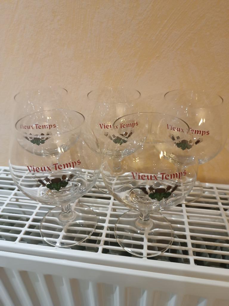 A vendre 5 verres Vieux Temps ballon, Collections, Verres & Petits Verres, Utilisé, Verre à bière, Enlèvement
