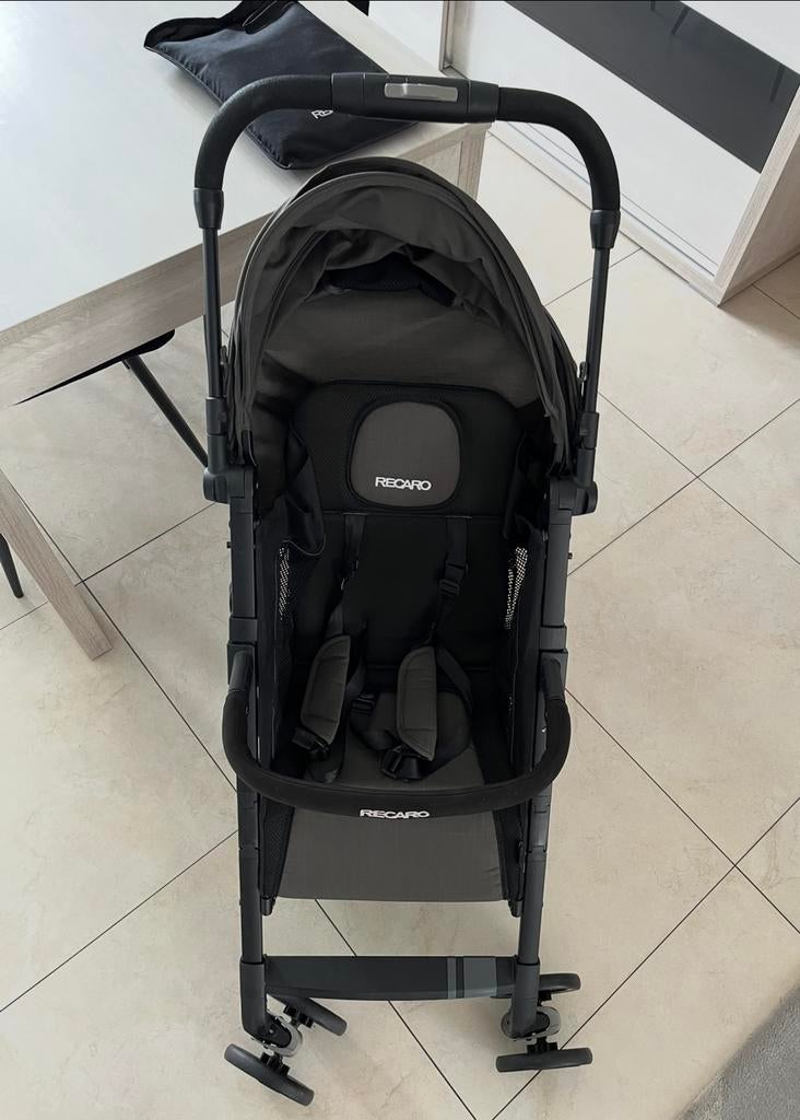 Pousette Recaro Esaylife, Enfants & Bébés, Buggys, Utilisé, Autres marques, Protection de pluie, Dossier réglable, Enlèvement