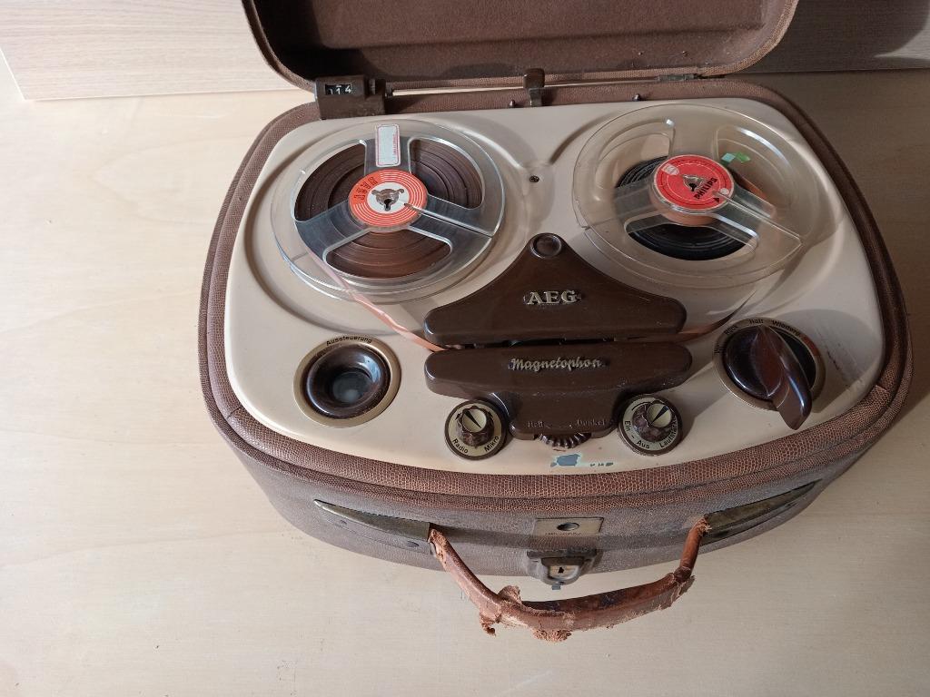 Bandopnemer AEG met lampen, Audio, Tv en Foto, Ophalen of Verzenden, Bandrecorder