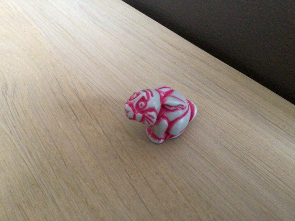 kindersurprise totem stone konijn, Ophalen of Verzenden, Zo goed als nieuw