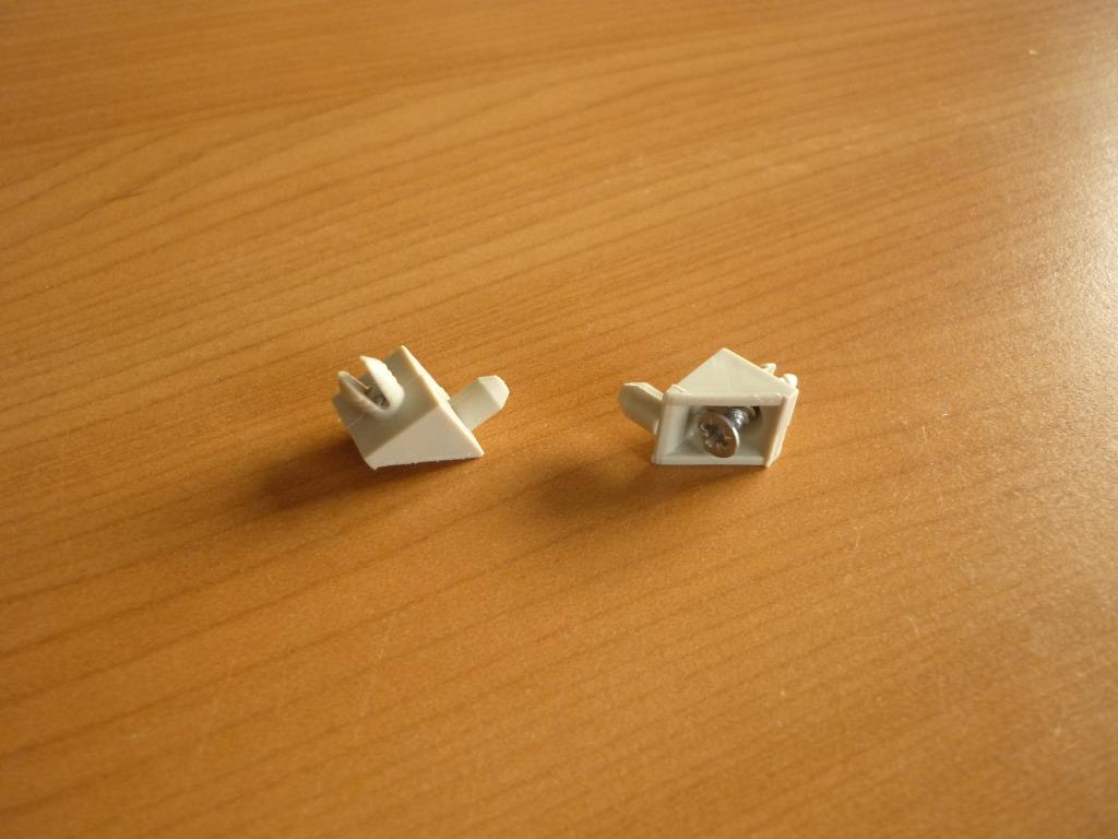 Gratis Grijze plankhouders van Ikea voor Pax, Bricolage & Construction, Quincaillerie & Fixations, Enlèvement ou Envoi