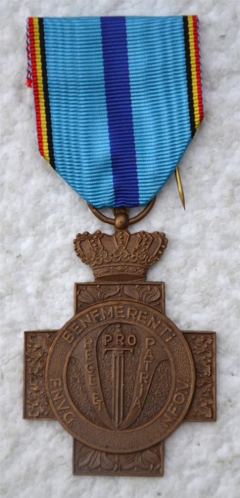 Medaille, Kon Nat Fed Oorlogsvrijwilligers, Wo1-Wo2 BRONS, Verzamelen, Ophalen of Verzenden, Landmacht, Lintje, Medaille of Wings