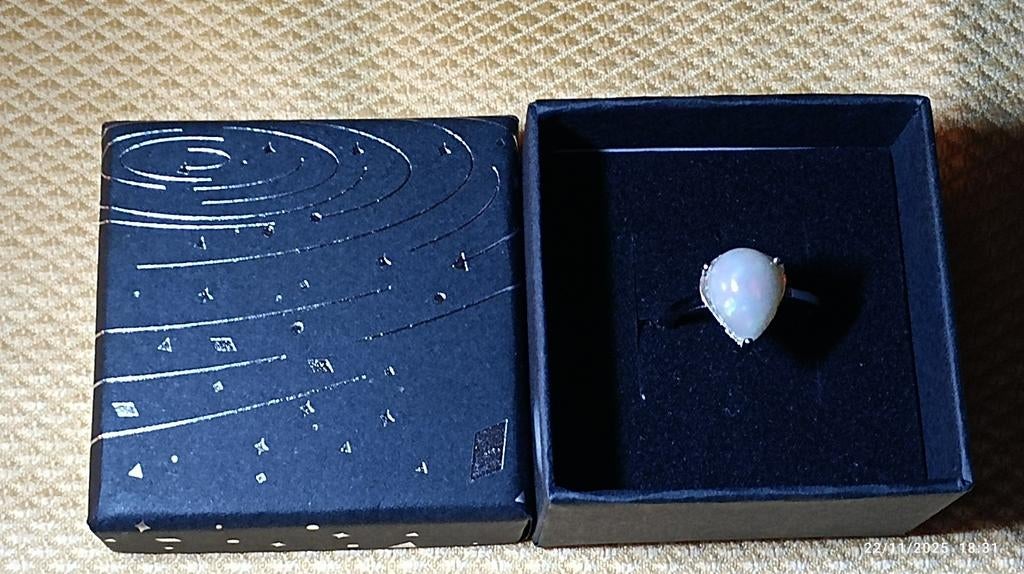 Bague réglable en argent massif avec opale d'Éthiopie, Neuf, Enlèvement ou Envoi, Argent, Argent