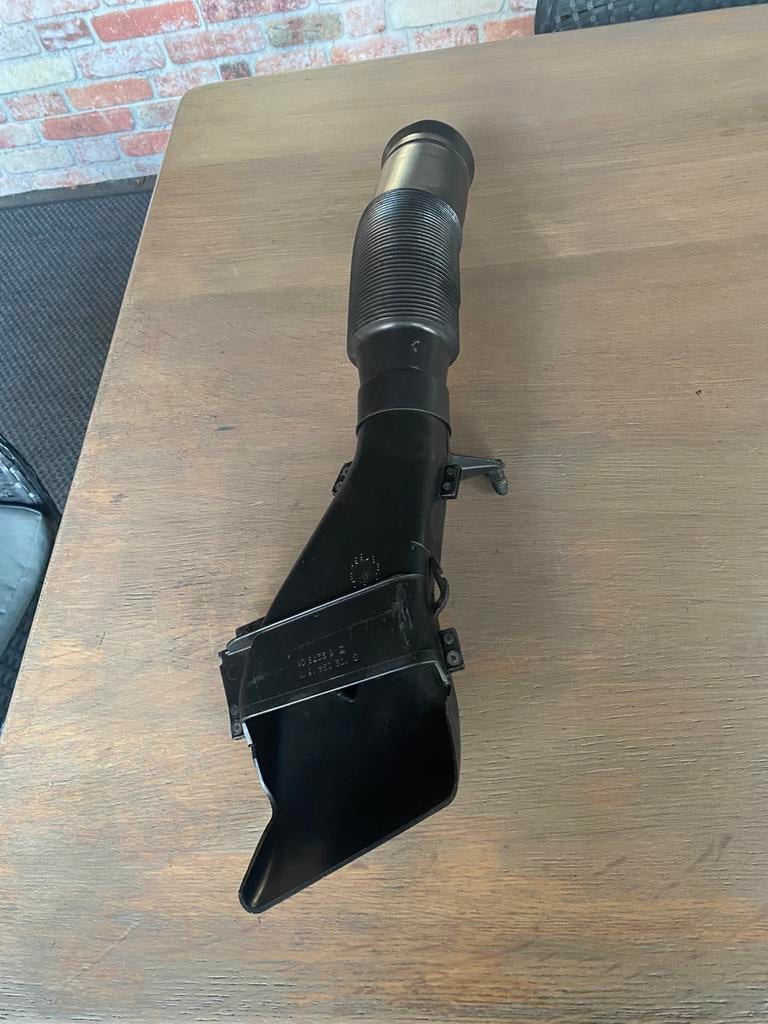 Mercedes W124 aanzuigbuis, Auto-onderdelen, Motor en Toebehoren, Ophalen of Verzenden, Gebruikt, Mercedes-Benz