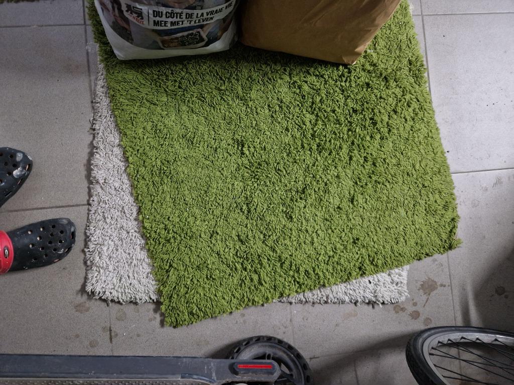 Tapijten ikea, Huis en Inrichting, Stoffering | Tapijten en Vloerkleden, Ophalen, Zo goed als nieuw, Groen