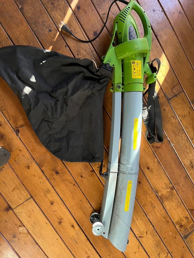 Bladblazer/zuiger Central Park 2500W, Ophalen, Gebruikt, Central Park, Handgedragen