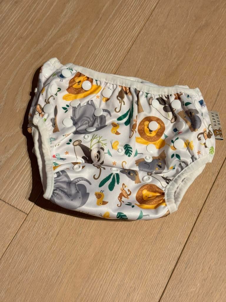 Verstelbare herbruikbare zwemluier, Enfants & Bébés, Vêtements de bébé | Maillots de bain pour bébés, Enlèvement, Comme neuf, Couche de bain