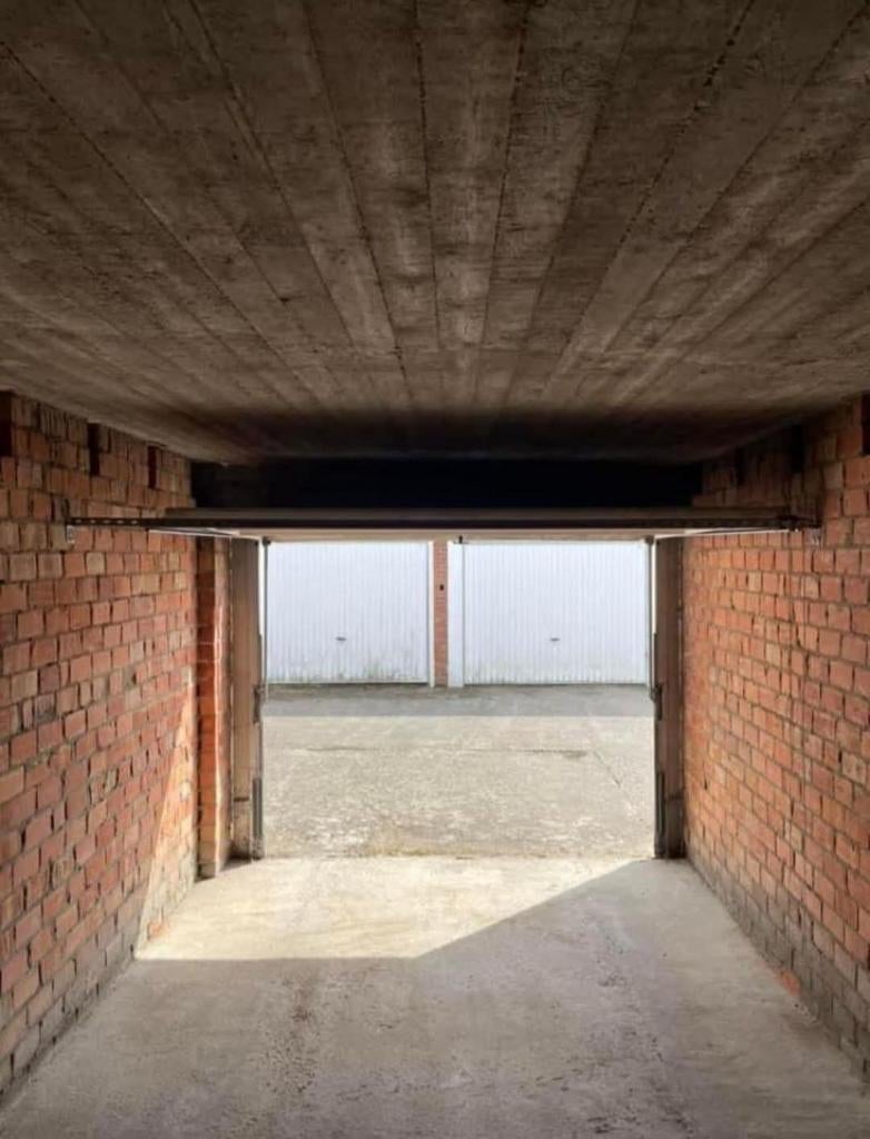 Garage's te huur Turnhout, Patriottenstraat 90€/maand, Turnhout