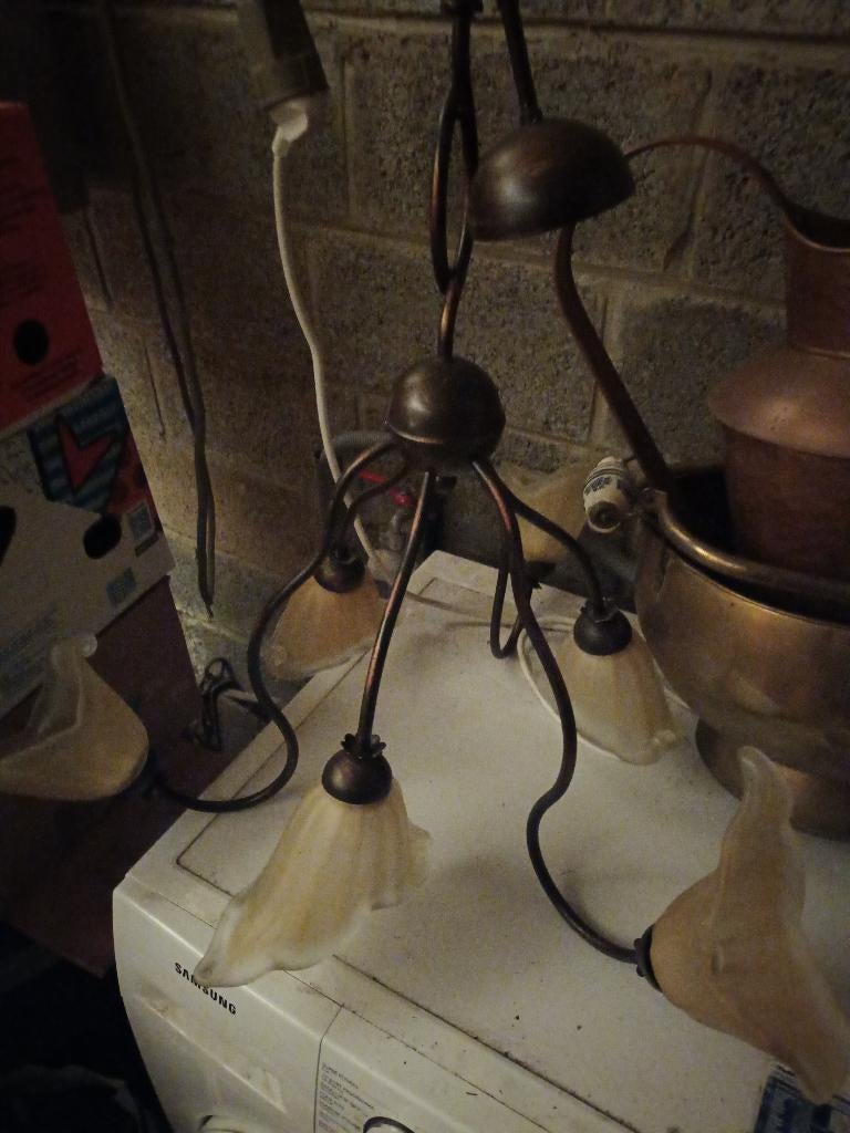 Lustres divers voir photos, Enlèvement