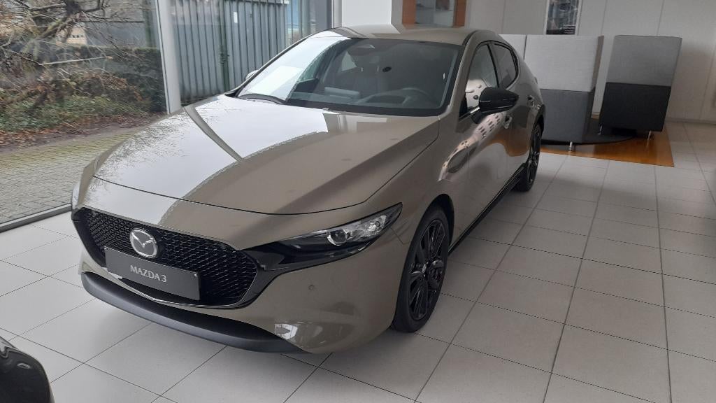 Mazda3 5DR Hatchback e-Skyactiv X 186 hp 6MT Homura, Autos, Mazda, Achat, Euro 6, Entreprise, Boîte manuelle