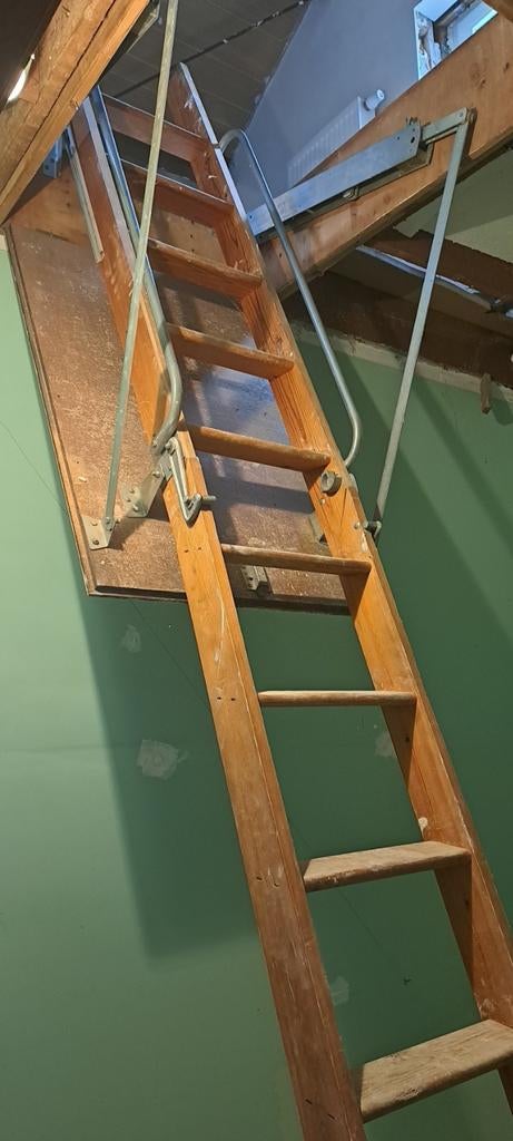 Zolder trap, Ophalen, Trap