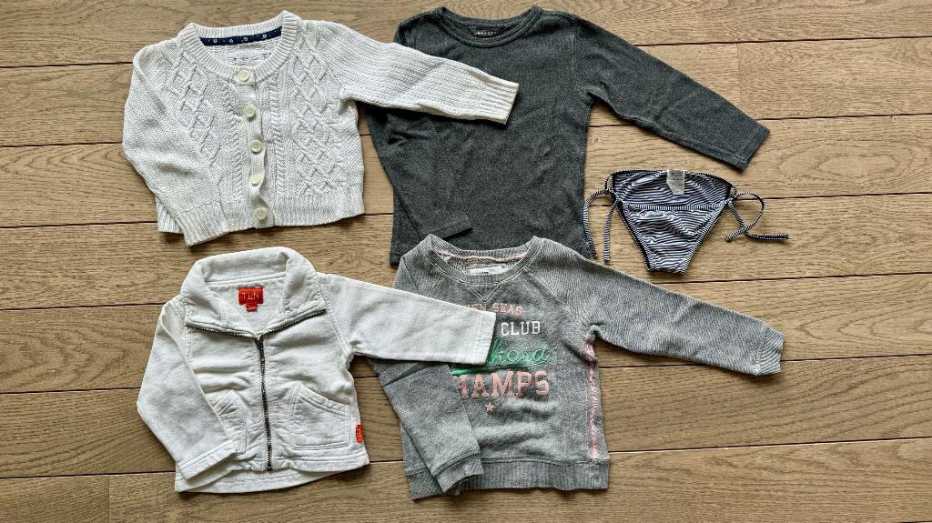 Sweatshirt + T-shirts + Petit Bateau (98-104 cm) — 2-4 jaar, Meisje, Ophalen of Verzenden, Shirt of Longsleeve, Petit Bateau