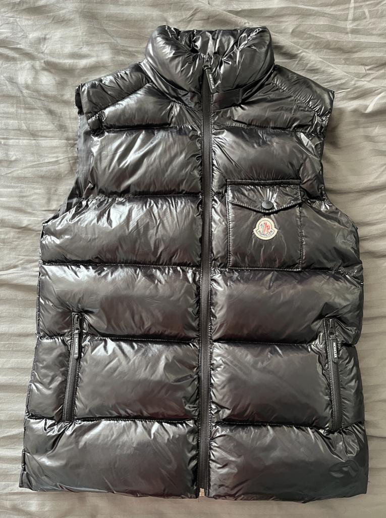 Moncler bodywarmer, Kleding | Heren, Bodywarmers, Ophalen of Verzenden, Zo goed als nieuw, Maat 48/50 (M), Zwart