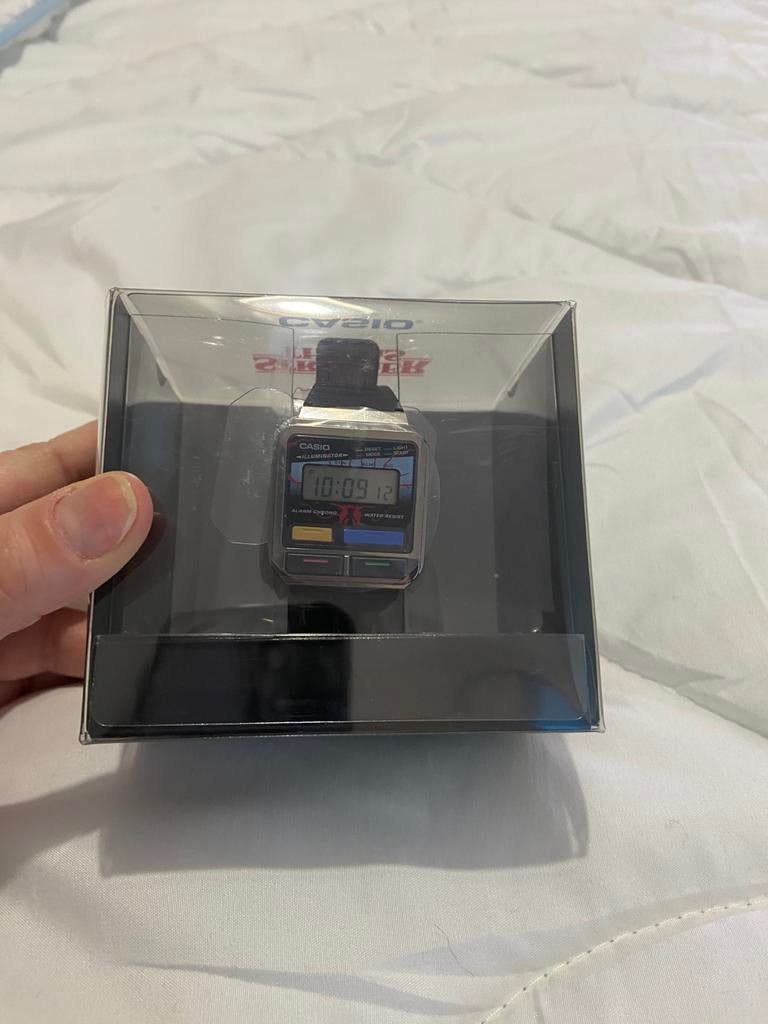 Montre casio stranger things, Enlèvement ou Envoi, Neuf, Montre-bracelet, Casio