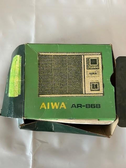 Oude transistor radio Aiwa inclusief verpakking, Ophalen of Verzenden