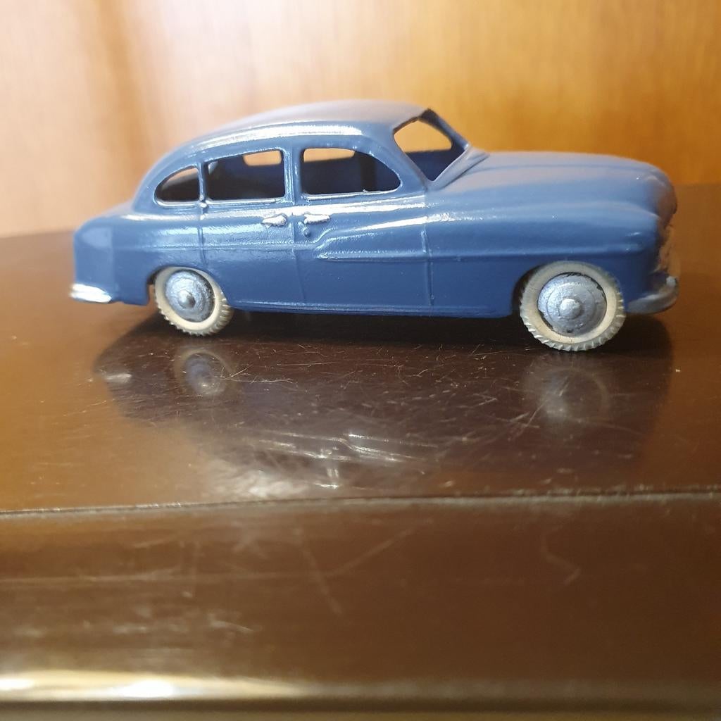 Ford  vedette  dinky toys, Ophalen of Verzenden, Dinky Toys