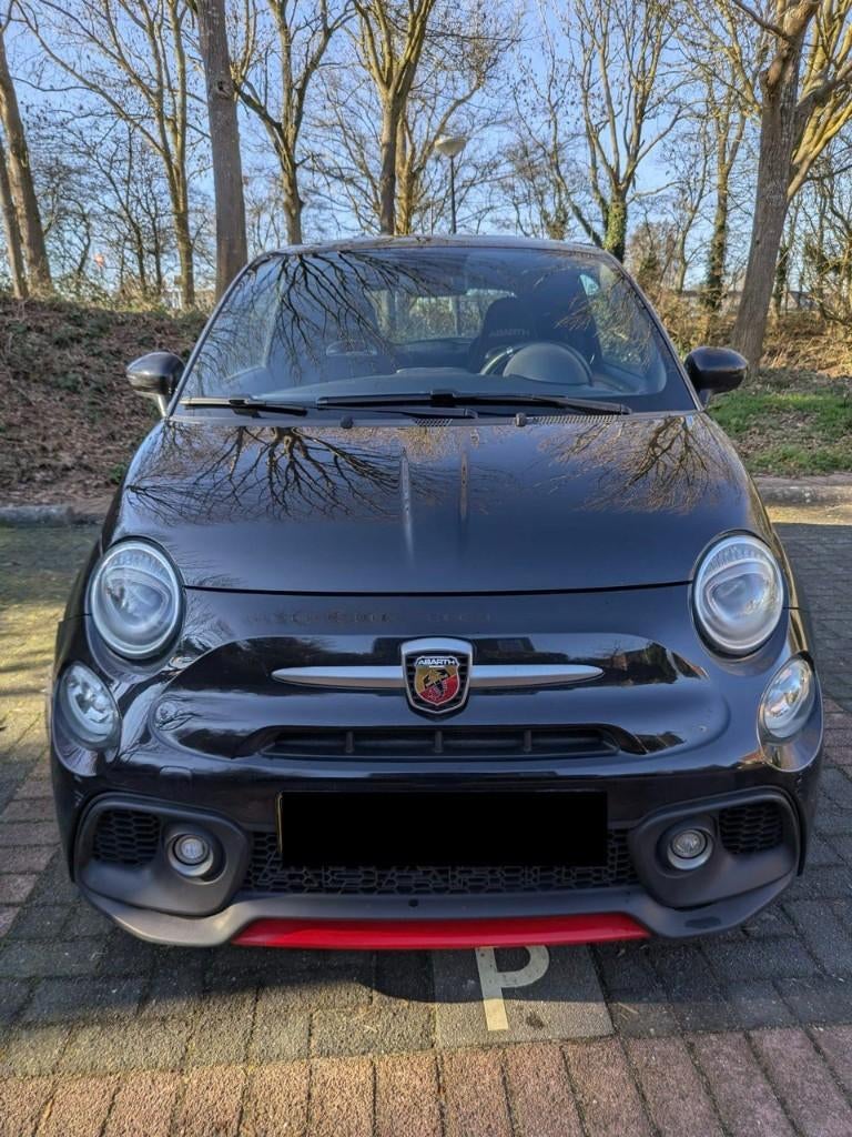 Fiat 500 Abarth 1.4 T-Jet Turismo – 70th Anniversary Edition, Auto's, 4 zetels, 4 cilinders, Zwart, Leder