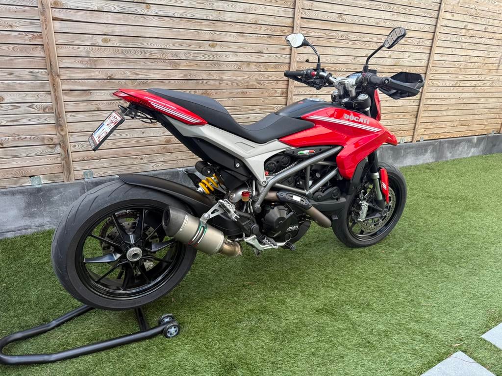DUCATI HYPERMOTARD 939, Motos, Motos | Ducati, 2 cylindres, Particulier, ABS, Naked bike