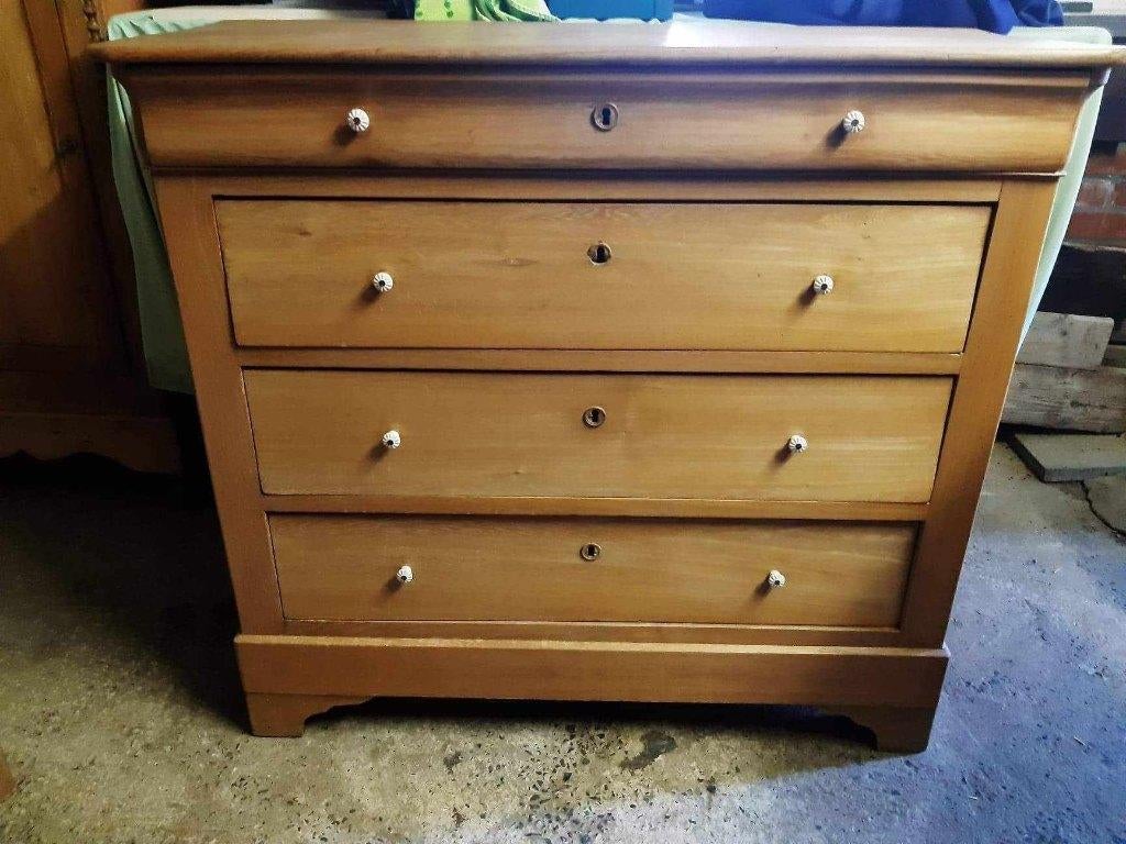 Commode ancienne, Maison & Meubles, Armoires | Commodes, 3 ou 4 tiroirs, 25 à 50 cm, 100 à 150 cm, Enlèvement