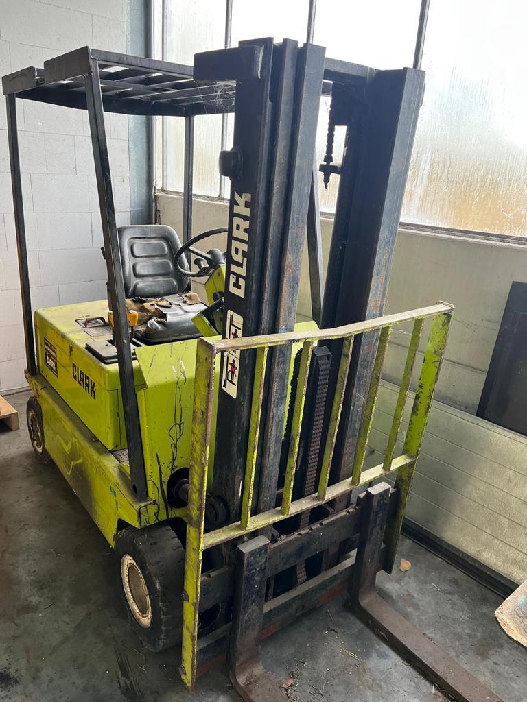 Vorklift CLARK, Enlèvement, Électrique, Chariot élévateur