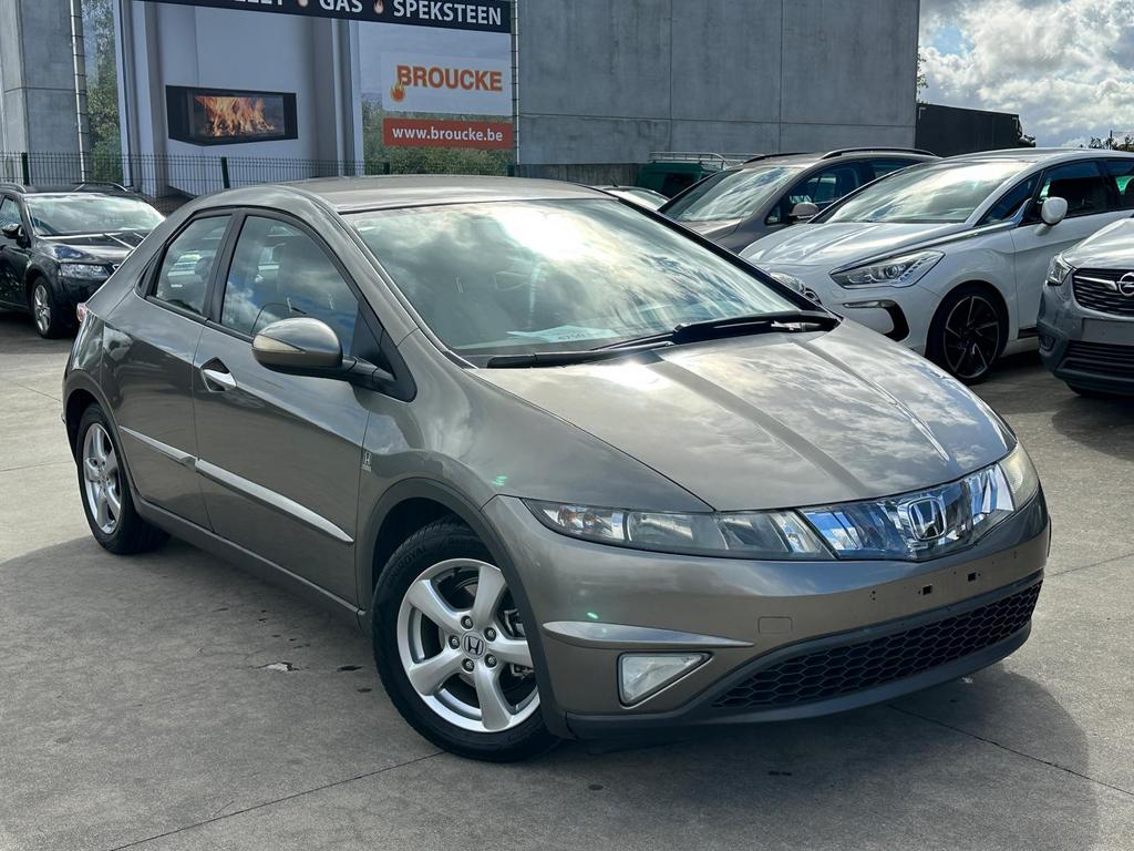 Honda Civic 1,4 L Essence en parfait état, Achat, Capteur de lumière, Entreprise, Euro 4