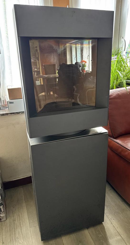 STUV P10 - Poele a pellets, Huis en Inrichting, Ophalen, Gebruikt, Vrijstaande haard