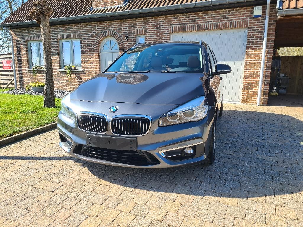 BMW 218 ACTIVE TOURER DE LUXE, Autos, Cuir, Argent ou Gris, Achat, 1800 kg