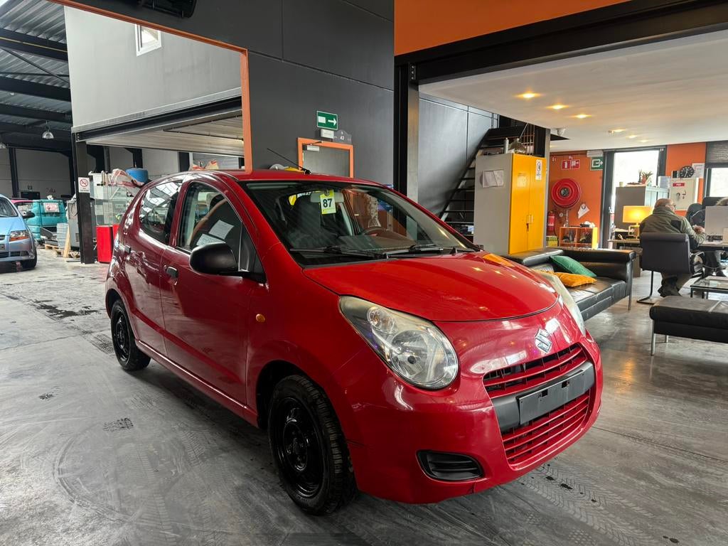 SUZUKI ALTO, Autos, Suzuki, Entreprise, Achat, Alto, Ordinateur de bord, Peinture métallisée, Radio, USB, Essence, Euro 5, Berline