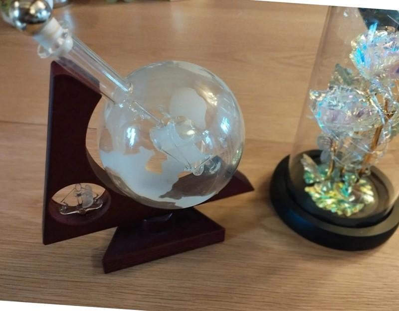 Décanteur/carafe globe en verre pour vin/alcool., Enlèvement