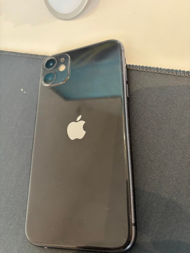 Iphone 11 noir, 75 %, IPhone 11, Enlèvement, Utilisé