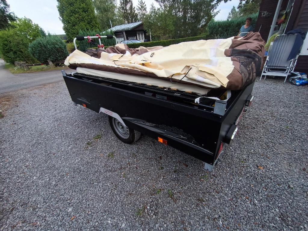 Tente sur remorque  Raclet, Enlèvement, Comme neuf, Jusqu'à 2