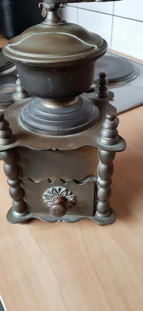 Moulin à café ancien, Antiquités & Art, Enlèvement ou Envoi