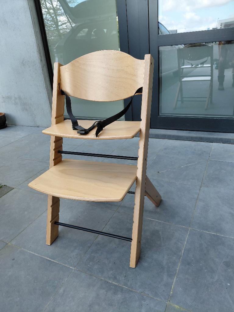 kinderstoel Treppy, Kinderen en Baby's, Kinderstoelen, Ophalen, Gebruikt, Meegroeistoel, Gordel(s)