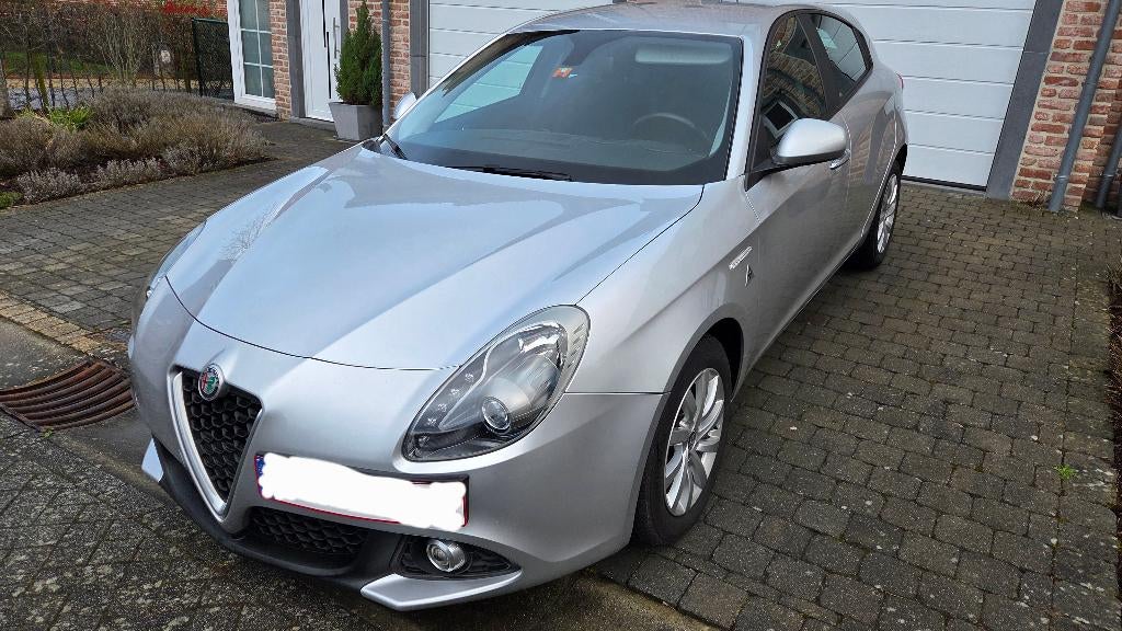 Alfa Romeo Giulietta 1.6 JTDm EURO 6 Automaat, Auto's, Alfa Romeo, 4 cilinders, 1600 cc, USB, 99 g/km
