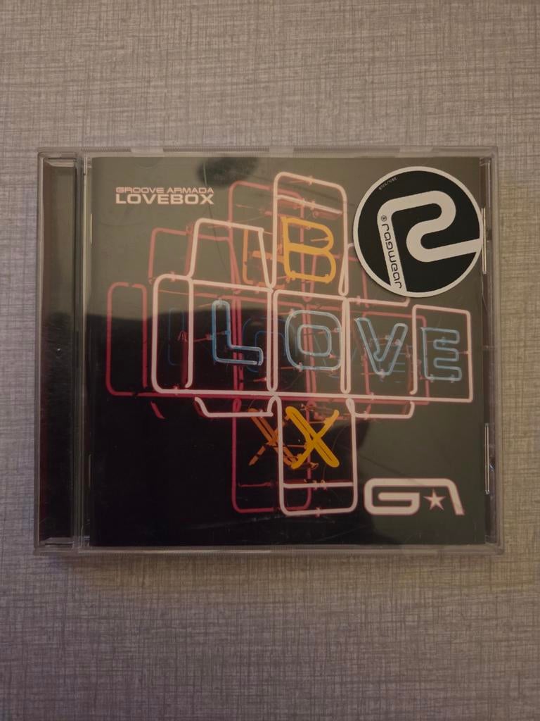 Lovebox, Ophalen of Verzenden