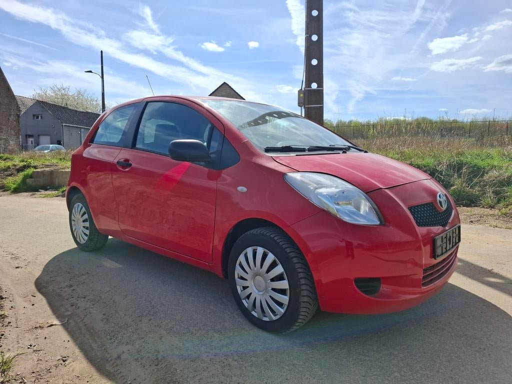 Toyota Yaris 1.0 essence contrôle technique️, Autos, Toyota, Achat, Particulier, Essence, Euro 4