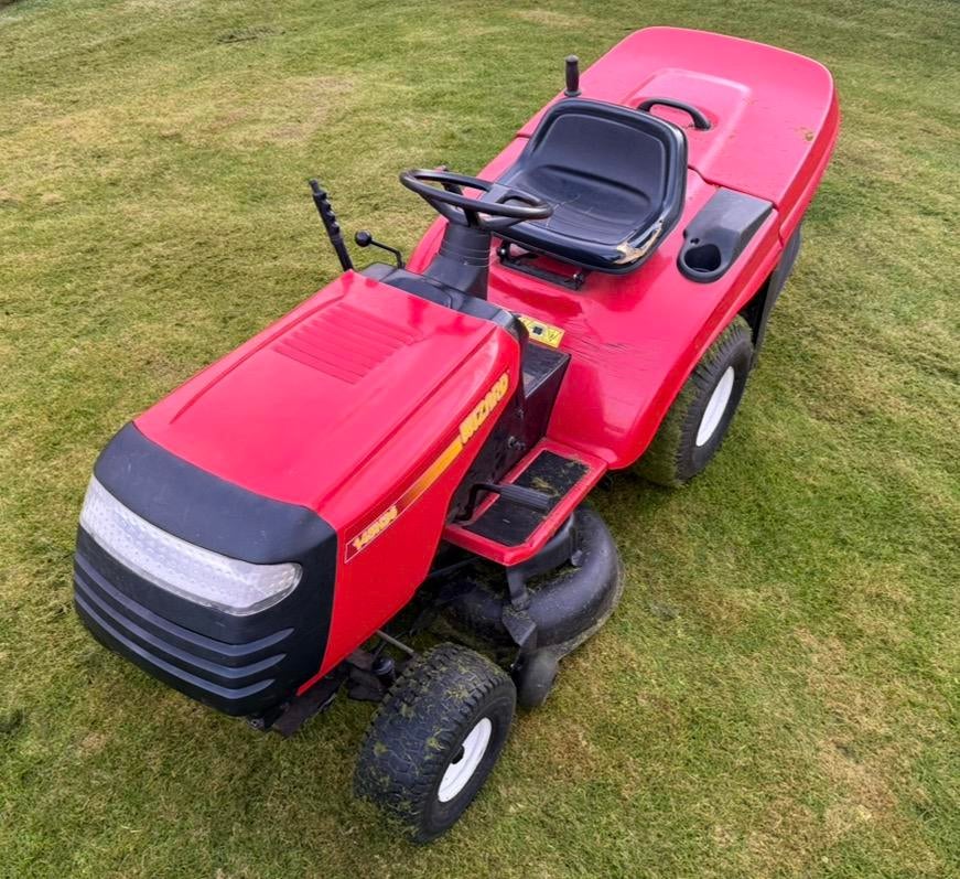 Tondeuse autoportée Wizard 145H36 — 14,5 CV —avec collecteur, Enlèvement, Utilisé, Démarrage électrique, 90 à 120 cm