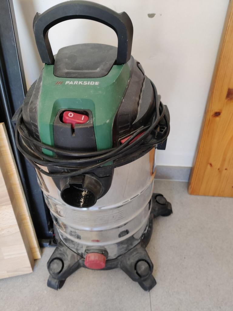 aspirateur, Bricolage & Construction, Matériel de nettoyage, Enlèvement