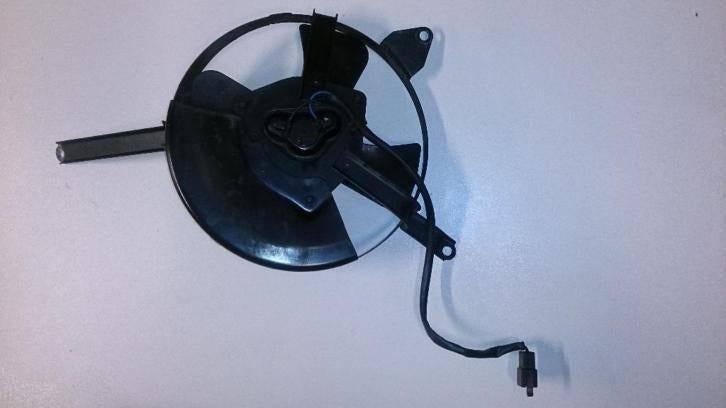 Suzuki RF900 coolfan RF900R koelvin fan vin radiatorfan Rf, Motoren, Ophalen of Verzenden, Gebruikt
