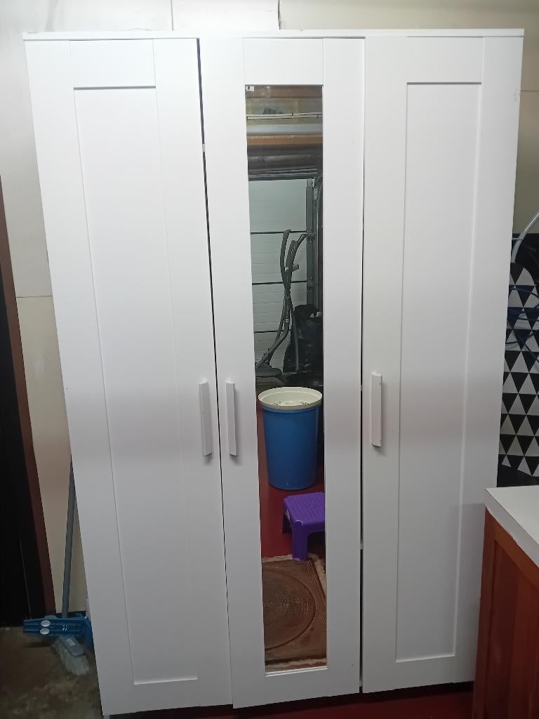 Armoire à donner, Maison & Meubles, 25 à 50 cm, 100 à 150 cm, Utilisé, Avec espace de penderie