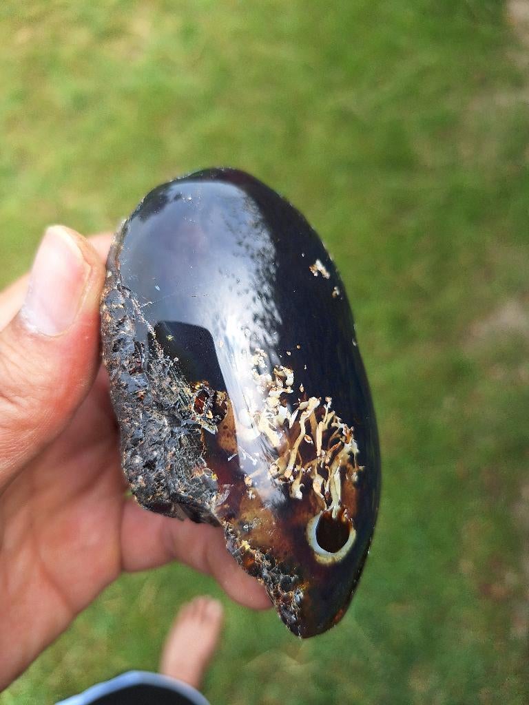 PRACHTIGE Indonesisch barnsteen patronen wow! 107 gr, Ophalen of Verzenden, Fossiel