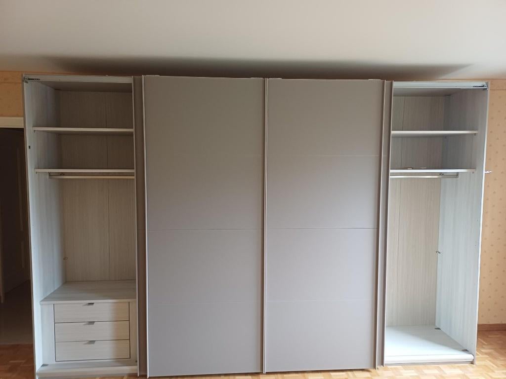 Grote, mooie kledingkast (kleerkast) op maat gemaakt, Huis en Inrichting, Kasten | Kleerkasten, 200 cm of meer, Zo goed als nieuw