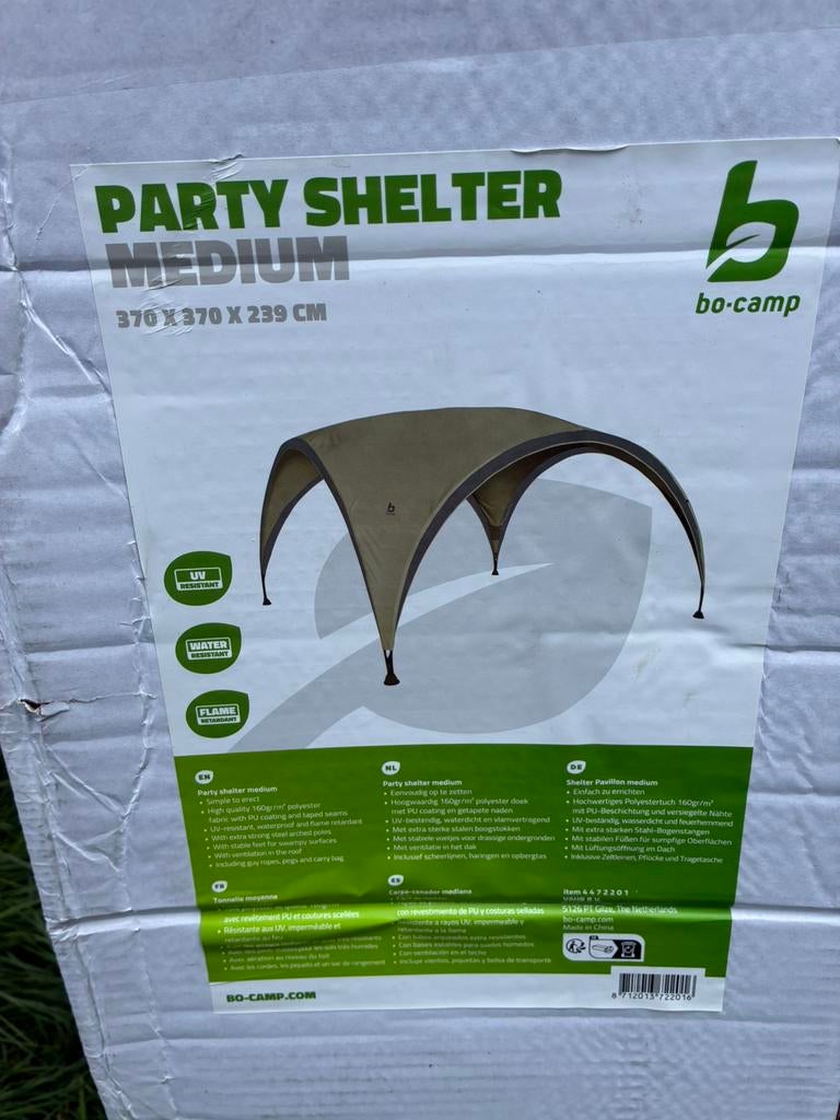 Party tent., Partytent, Nieuw, 4 tot 6 meter, 5 tot 8 meter