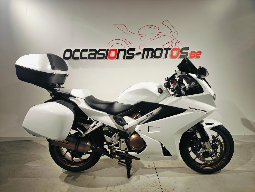Honda VFR800 2016 - 21.008km - Garantie 1 an, Contrôle de traction, Entreprise, Plus de 35 kW, Sport