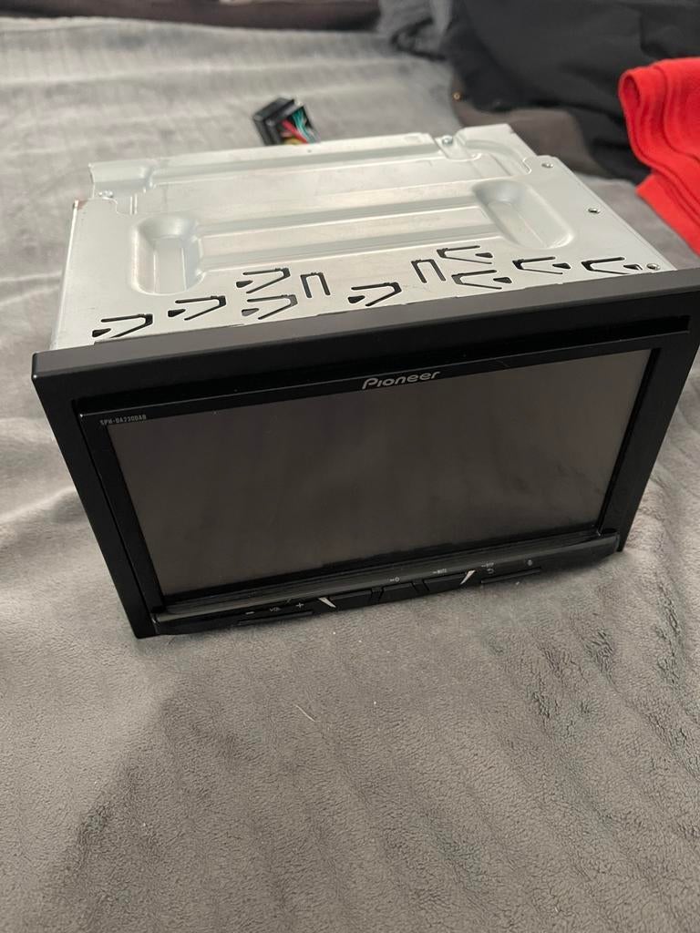 Pioneer SPH-DA230DAB, Enlèvement