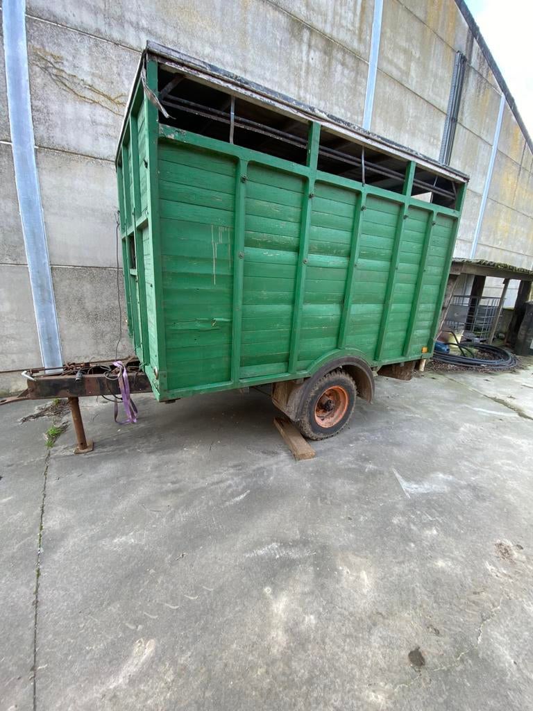 Sterke hobby veekar, Zakelijke goederen, Ophalen