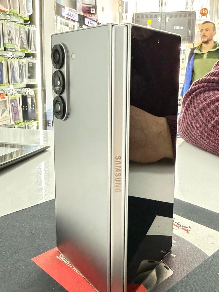 Samsung zfold 6 256GB, Télécoms, Téléphonie mobile | Samsung, Enlèvement ou Envoi, Comme neuf, Sans abonnement, Galaxy Z Fold