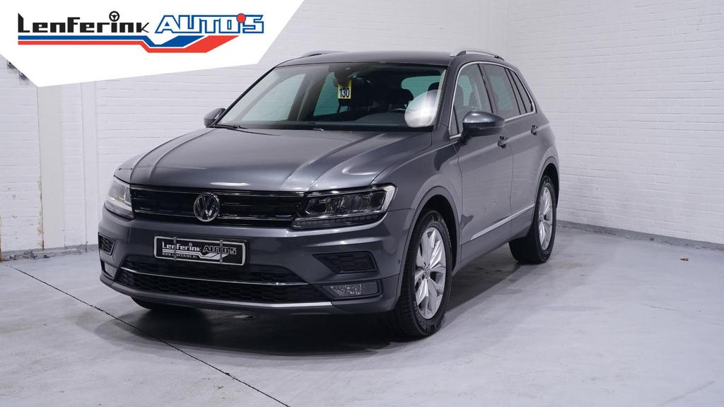 Volkswagen Tiguan 1.5 TSI ACT Highline 1e Eig. NAP Clima Nav, Auto's, Automaat, Zwart, Navigatiesysteem, Bedrijf