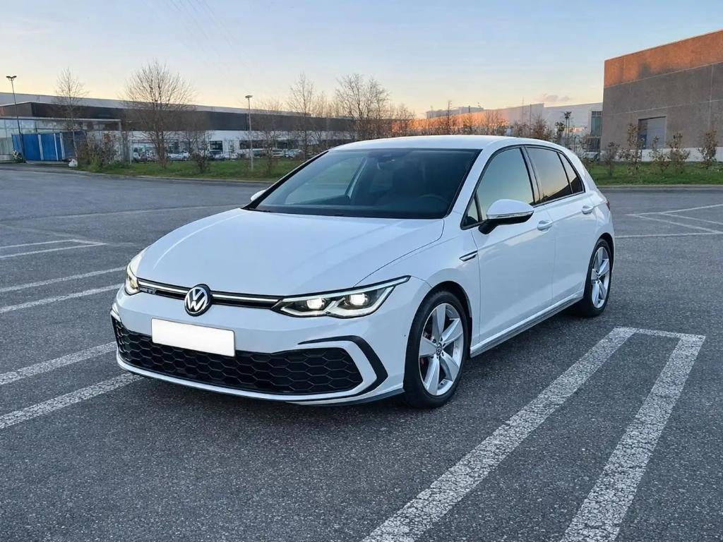 Golf VIII GTE — Plug-in hybride, 4 cilinders, Wit, 5 zetels, Dealer onderhouden
